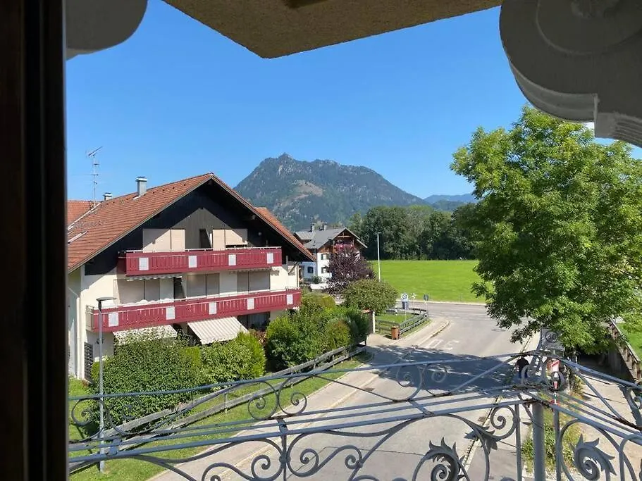Ferienwohnung Im Allgaeu-Sonnigen Balkon Und Alpenpanorama, 5 Min Zum See Blaichach 0*,  Germany